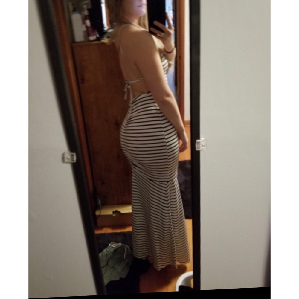 🖤Last one! 🖤Boho Striped Maxi Dress - Picture 3 of 6